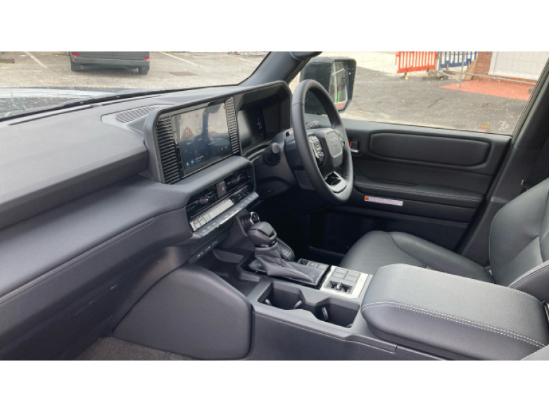 Toyota Land Cruiser Diesel 2.8D 205 Commercial Auto